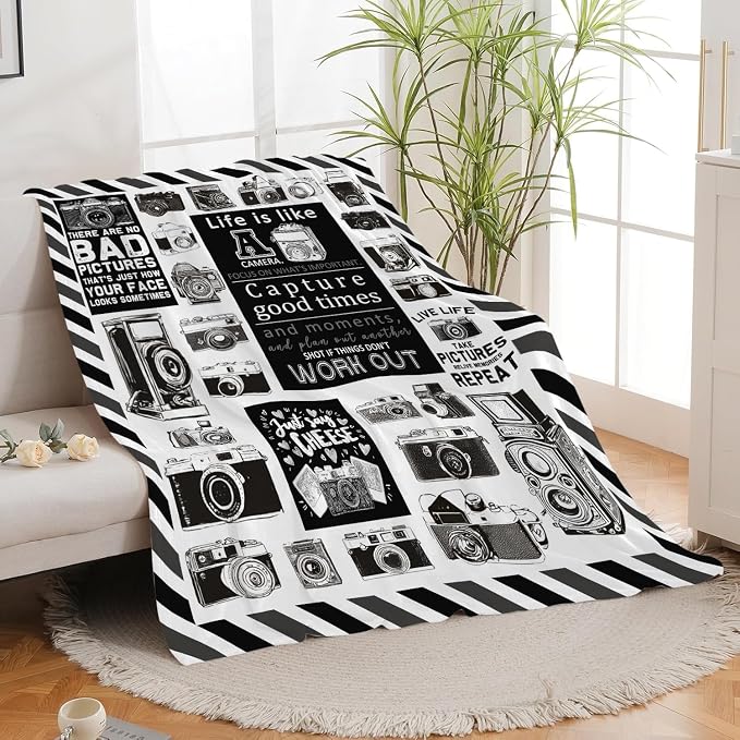 Yibuda Retro Camera Blanket Photography Flannel Plush Throw Blanket Cozy Black White Decor Fleece Stuff Blanket Gifts for Lover Girls Boys Kids Adults Women Bed Travel 40"x50"
