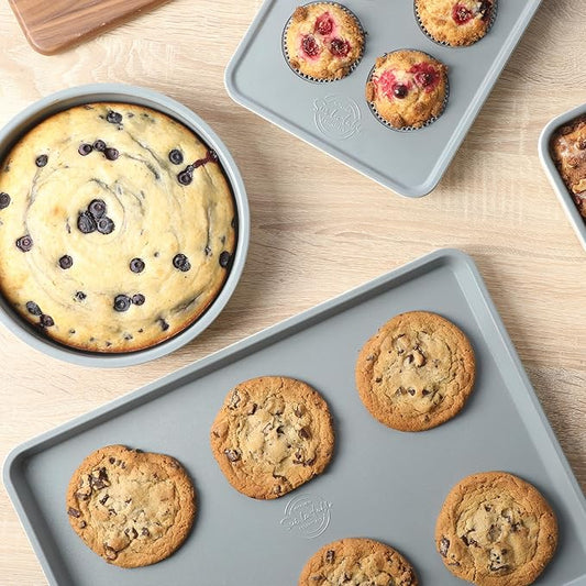 Sur La Table Kitchen Essentials Bake Sale Large 18 X 13 Inch PFA Free Ceramic Nonstick Cookie/Baking Sheet - Linen White