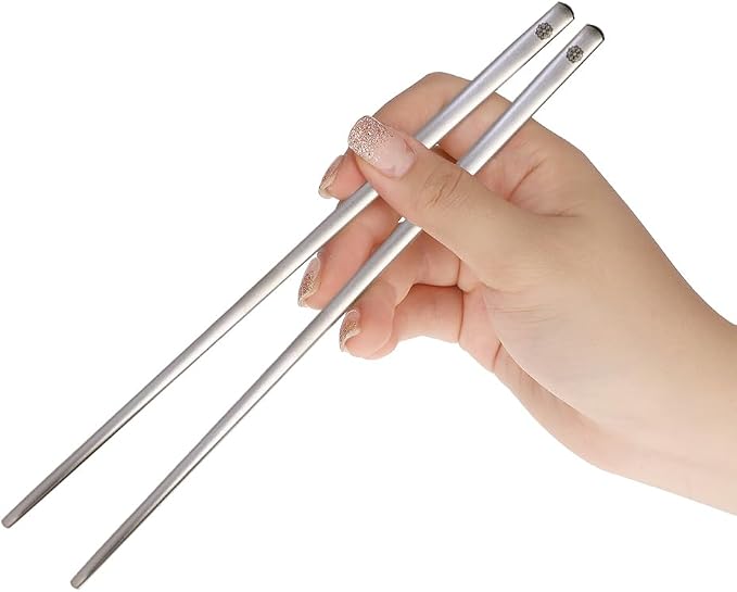 Korean Floral Engraved Spoon and Chopsticks Set, 18/10 Stainless Steel | Sujeo gift set for one in Korean inspired box, made in Korea