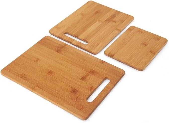 Farberware 3-Piece Wood Cutting Board Set, Reversible Chopping Boards for Meal Prep and Serving, Charcuterie Boards, Wooden Cutting Boards with Built-in Handles, Set of 3 Assorted Sizes, Bamboo