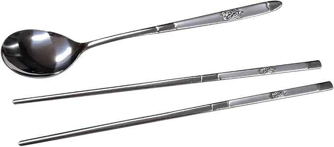 GARASANI Korean Traditional Cutlery Stainless Steel Spoons and Chopsticks Set (Silver Turtle)
