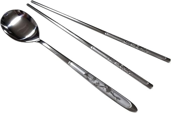 GARASANI Korean Traditional Cutlery Stainless Steel Spoons and Chopsticks Set (Silver Plum blossom)