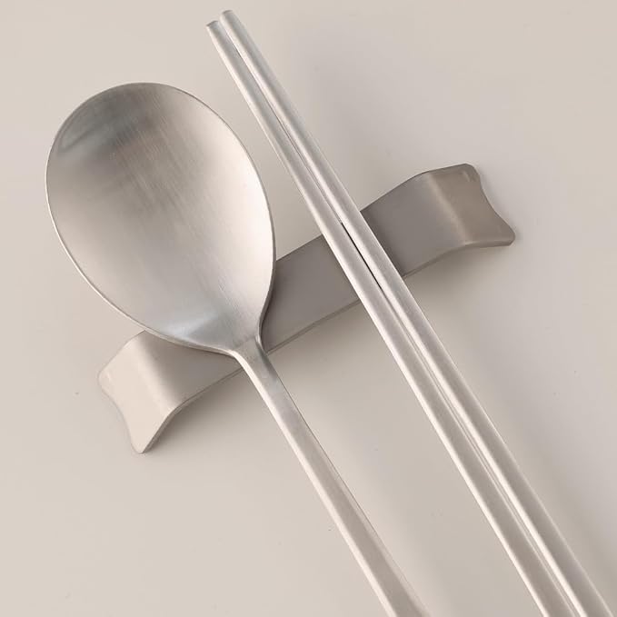 Korean Dancheong Engraved Spoon and Chopsticks Set, 18/10 Stainless Steel | Sujeo gift set for one in Korean inspired box, made in korea