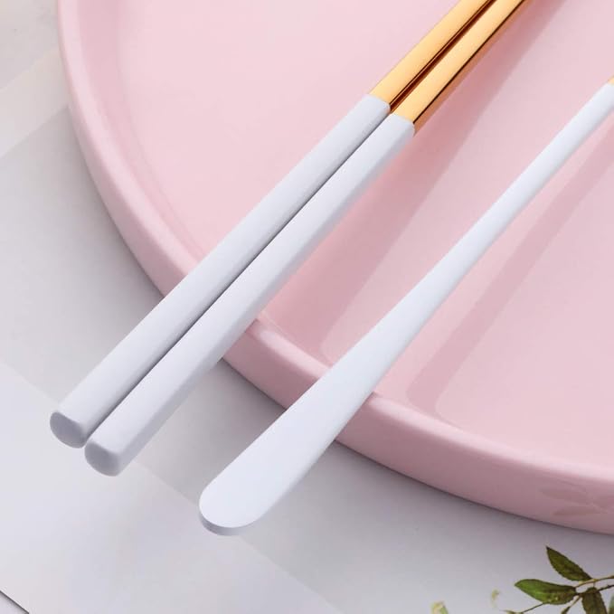 TEHAHA Reusable Korean Chopstick and Spoon Set,4 Sets Long Handle Stainless Steel Spoon and Chopsticks Set, 8 Pieces Metal Chopsticks Dishwasher Safe,White Gold.