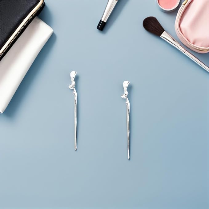 Lurrose 2 Pcs Chinese Hair Sticks Metal Hair Pins for Buns Vintage Accessories Women Styling Tools for Weddings Parties Daily Use