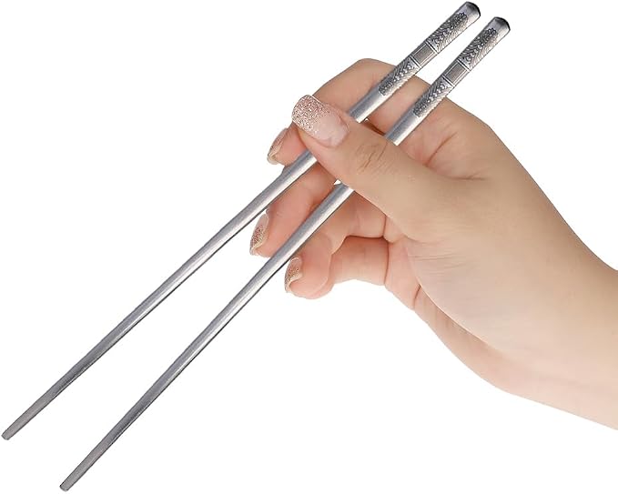 Korean Dancheong Engraved Spoon and Chopsticks Set, 18/10 Stainless Steel | Sujeo gift set for one in Korean inspired box, made in korea