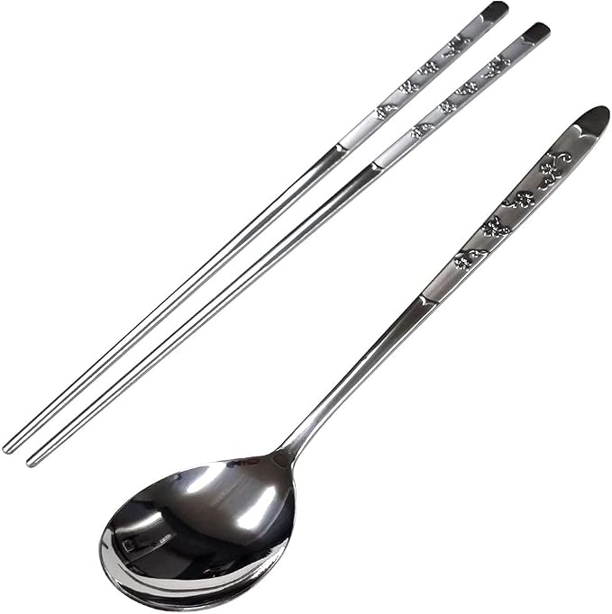 GARASANI Korean Traditional Cutlery Stainless Steel Spoons and Chopsticks Set (Silver Petal)