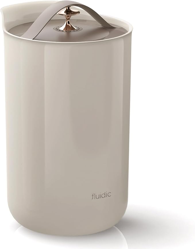 Carrotez Compost Bin for Kitchen Countertop, 0.8 Gallon (3 Liter) - Beige | Small Food Waste Bin with Lid, Odorless Vacuum Seal, Stain Resistant