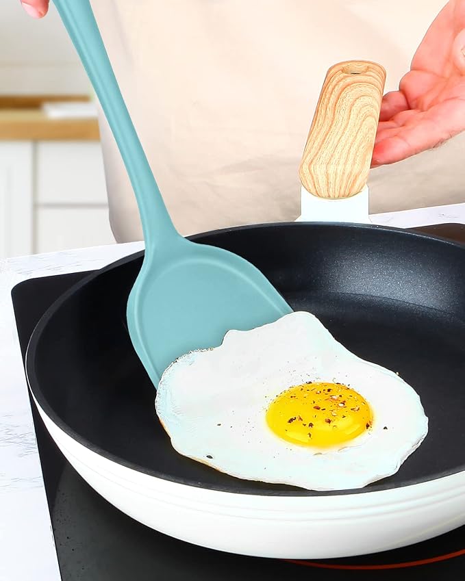 BUNDLEPRO Silicone Seamless Wok Spatula, 2 Pack | Non-Stick, Heat Resistant, Easy to Clean, Dishwasher Safe, Kitchen Utensil for Cooking, Baking, Stir-Fry