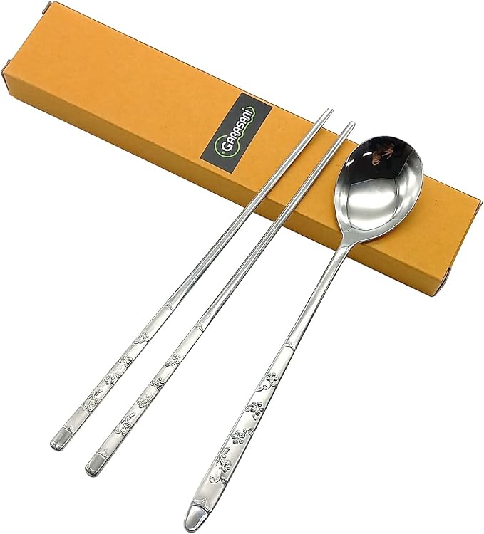 GARASANI Korean Traditional Cutlery Stainless Steel Spoons and Chopsticks Set (Silver Petal)
