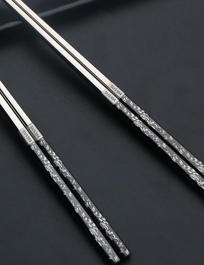 TINMARDA Metal Chopsticks Reusable, 3 Pairs Chop Sticks Reusable Dishwasher Safe, Titanium Plated Non-Slip Stainless Steel Chopsticks Present Set (Black Silver)
