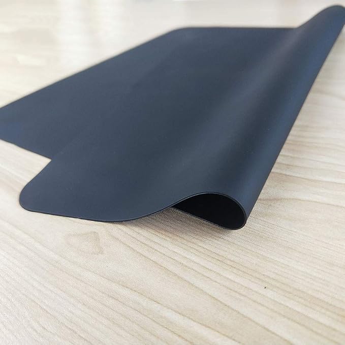 HomeDo Waterproof Silicone Placemats, Non-Stick Baking Mat, Non-Slip Dining Table Mat, Heat Resistant Insulation Countertop Protector Pads (Black, 11.81"x15.75"-4pack)