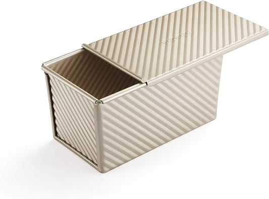 Monfish Pullman loaf Pan – loaf pan w lid - Wavy Non-Stick Toast Mold - Loaf Bread Baking Pan champagne gold (8.5x4.75x4.5)