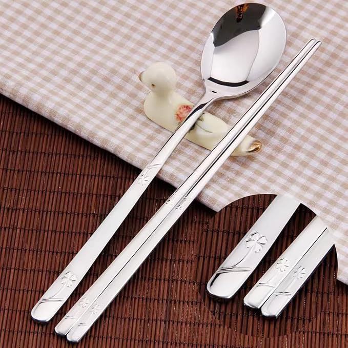 Korean Metal Chopsticks and Spoons Set, Reusable Stainless Steel Flatware Chopsticks and Spoons with long-hand, set of 3 (Lucky Clover)