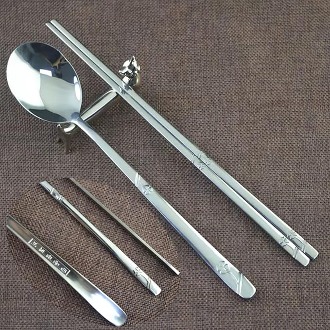 Korean Metal Chopsticks and Spoons Set, Reusable Stainless Steel Flatware Chopsticks and Spoons with long-hand, set of 3 (Lucky Clover)