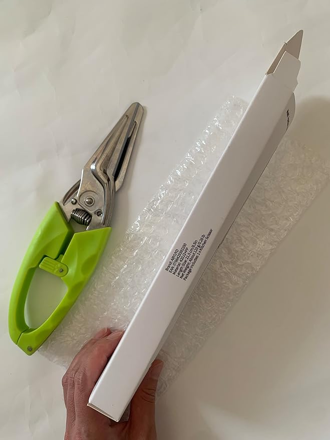 Multi Function Kitchen Garden Shears Spring-Loaded With Anti-Slip Handle & Safety Lock Cooking Scissors for Food Meat, Floral Trimming, Green