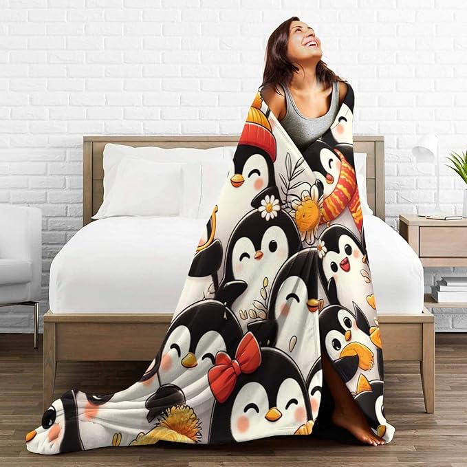 Funny Penguin Blanket Soft Warm Cute Kawaii Penguin Plush Throw Blanket Cozy Flannel Fuzzy Fleece Bedding Stuff Animal Decor Blanket Gifts for Lover Girls Boys Kids Teens Adults Women 40"x50"