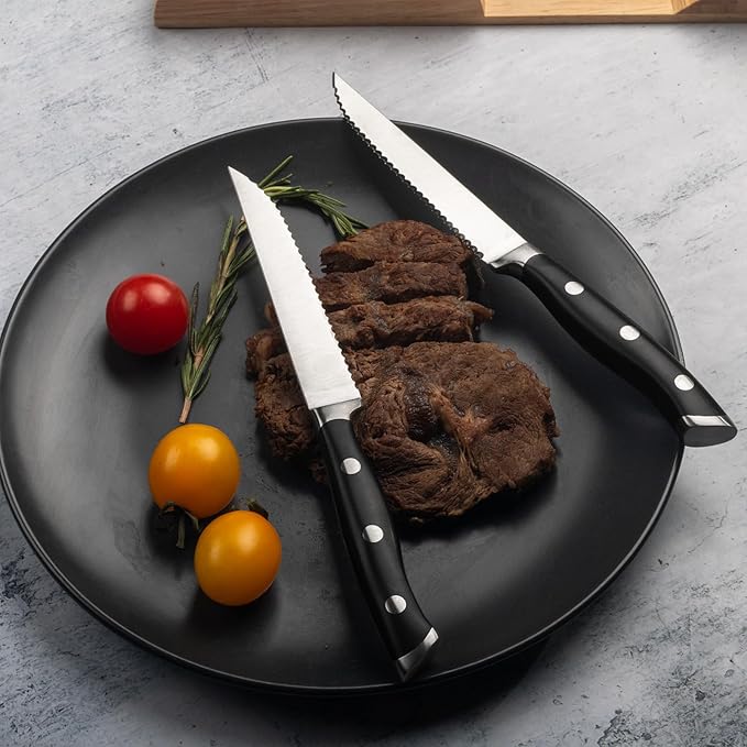 Alata 8-Piece Steak Knives Set with Block, 4.7 Inch with Serrated Edge Razor-Sharp Dinner Knives, Full-Tang Construction, Dishwasher Safe