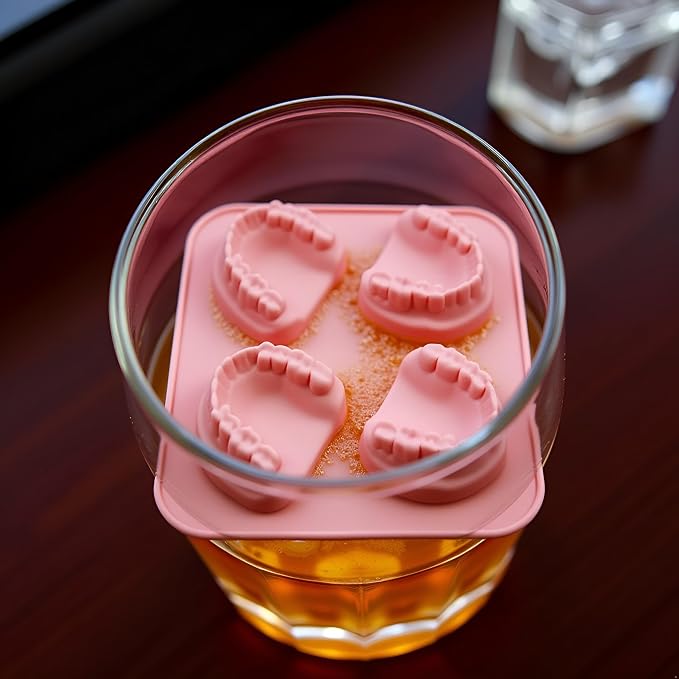 4 Hole Denture Teeth Shaped Ice Cube Mold Silicone Ice Tray DIY Ice Cream Funny Gag Gift For Dentist Seniors Ice Tray Molds