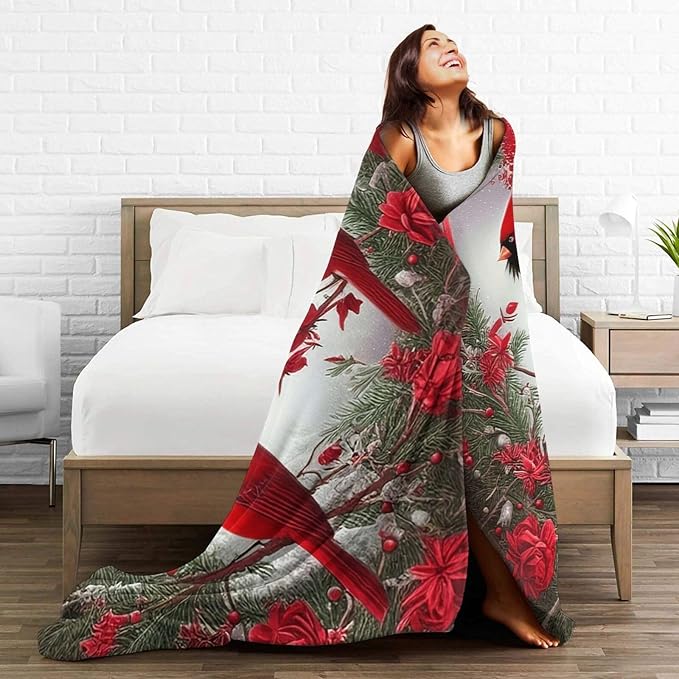 Yibuda Cardinal Blanket Soft Cozy Fleece Throw Blanket Lightweight Warm Red Bird Flannel Plush Stuff Decor Blanket Cardinal Gifts for Lover Girls Boys Kids Women Adults Bed Travel 40"x50"
