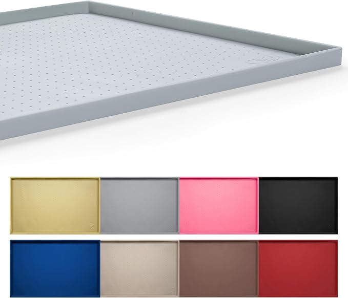 Hubulk Dog Feeding Mat,100% Waterproof Food Grade Silicone Pet Food and Water Bowl Placemat,Dishwasher, High Raised Edge to Prevent Spills,Nonslip Tray to Stop Messes on Floor（19"x12"x0.5", Mist）