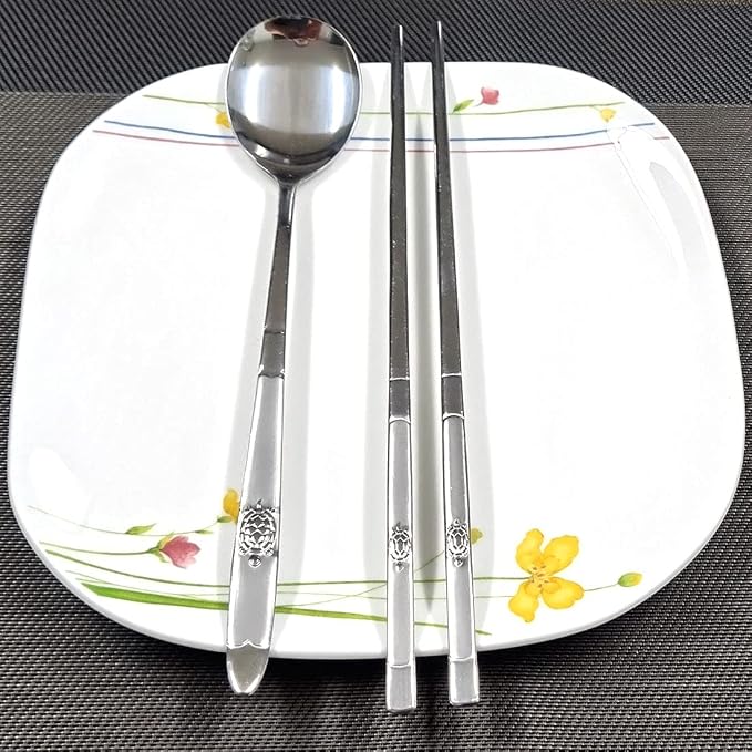 GARASANI Korean Traditional Cutlery Stainless Steel Spoons and Chopsticks Set (Silver Turtle)