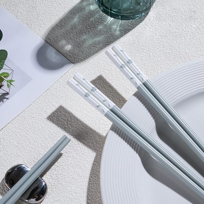 5 Pairs Fiberglass Chopsticks Dishwasher Safe, Slivek Reusable Chopsticks Non-slip and Lightweight, 24.3cm/9.57in Japanese Chinese Korean Chop Stick, Blue