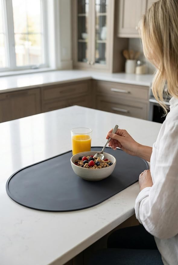 Oval Silicone Placemats Set of 4, 15.8 x 10.5in, Table Protector, Gray | Food-grade Silicone , Non-slip , Raised Edge Heat Resistant, Easy Clean , Compact Size, for Dining Table