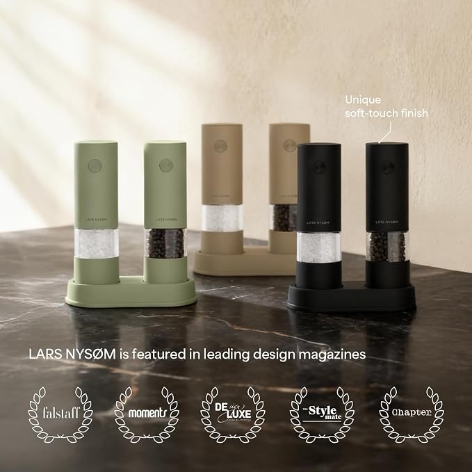 LARS NYSØM Electric Salt and Pepper Grinder Set I Automatic Salt and Pepper Mills with Adjustable Ceramic Grinder I AAA-Battery Operated Electric Spice Mill Set (Sage Green)