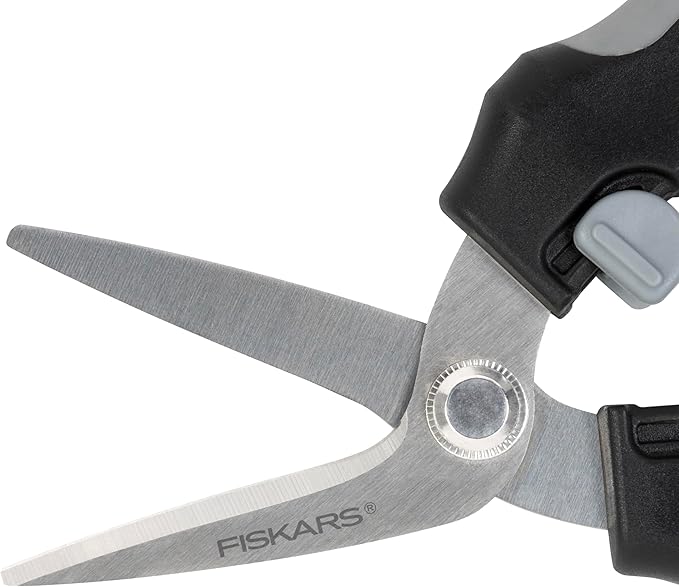 Fiskars Everyday Package Opener, Heavy-Duty Sharp Blades, Clamshell & Zip Tie Cutter, Large, Assorted Colors