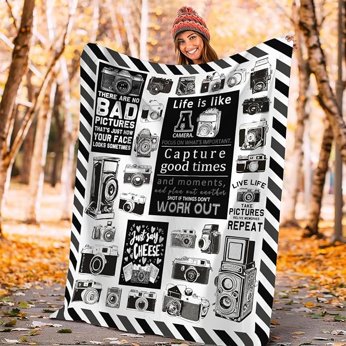 Yibuda Retro Camera Blanket Photography Flannel Plush Throw Blanket Cozy Black White Decor Fleece Stuff Blanket Gifts for Lover Girls Boys Kids Adults Women Bed Travel 50"x60"