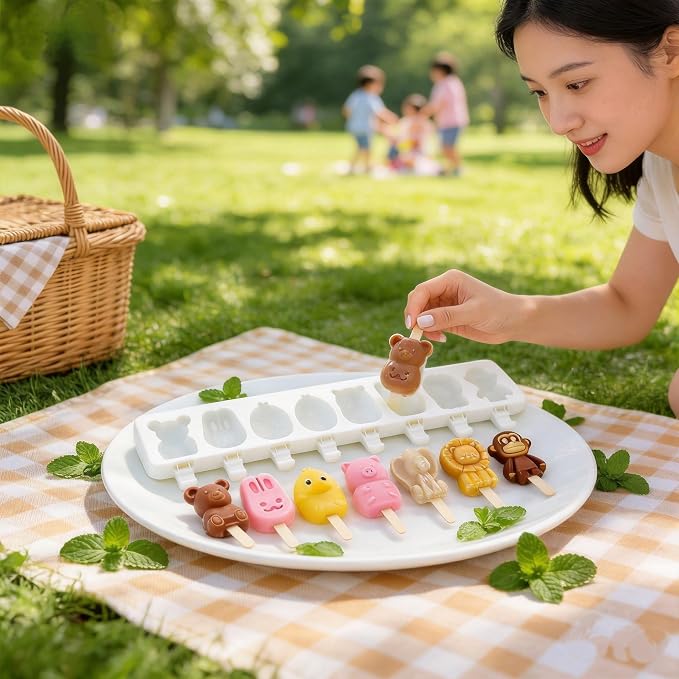 8-Cavity Silicone Popsicle Mold, Animal-Shaped Ice Cream Mold Set, BPA-Free Cake Pop Mold,Suitable for Making Cake Pops, Popsicles, and Cake Popsicles (Animals - White)