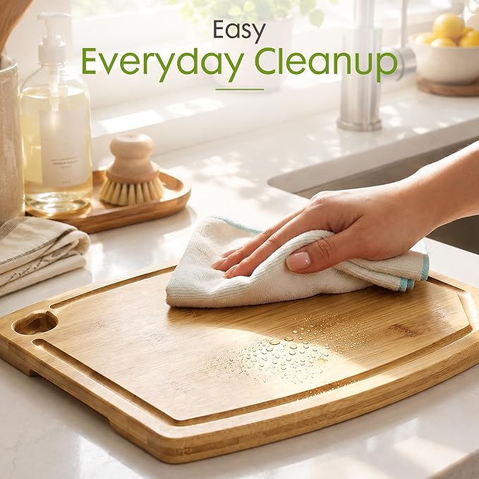 Astercook Large Bamboo Cutting Board, Natural Bamboo Chopping Board with Juice Groove and Easy-Grip Handle, Wooden Kitchen Board for Meat, Vegetables, Bread, Fruit and Charcuterie