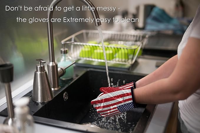 KITCHEN PERFECTION Silicone Smoker BBQ Gloves - Heat Resistant Oven Mitts | Waterproof, 5-Finger Design For A Better Grip, for Pitmasters, Meat Smoking, Grilling, Cooking, Frying Turkey | Grill Gift