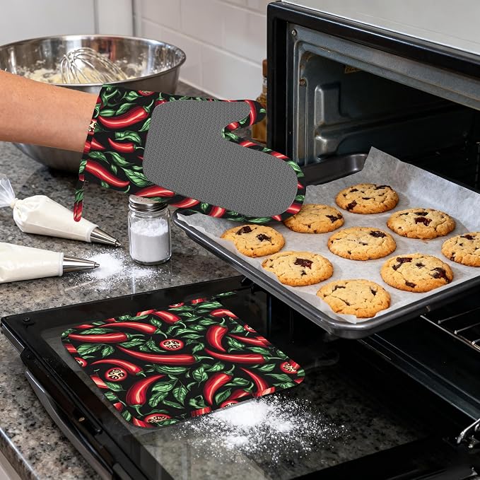 Red Chili Peppers Silicone Oven Mitts and Pot Holders,Heat-Resistant 4 Piece Kitchen Set Non-Slip Oven Gloves and Hot Pads for Cooking, Baking, Grilling,BBQ