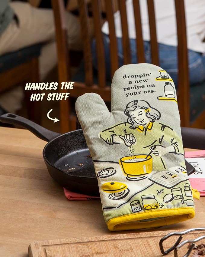 Blue Q Droppin' a New Recipe on Your Ass Funny & Cute Oven Mitts, Home Kitchen Gifts, Cooking Accessories, Super-Insulated Quilting, Natural-Fitting Shape, Pot Holders, 100% Cotton, Size 12.5"Lx7.5"W