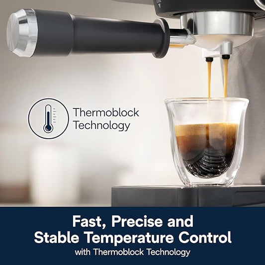 De’Longhi Classic Espresso Machine with Milk Frother, 15-Bar Pump & Temperature Control - Barista Coffee Maker Kit for Espresso, Latte, Cappuccino & Iced Coffee - Italian Stainless Steel Design