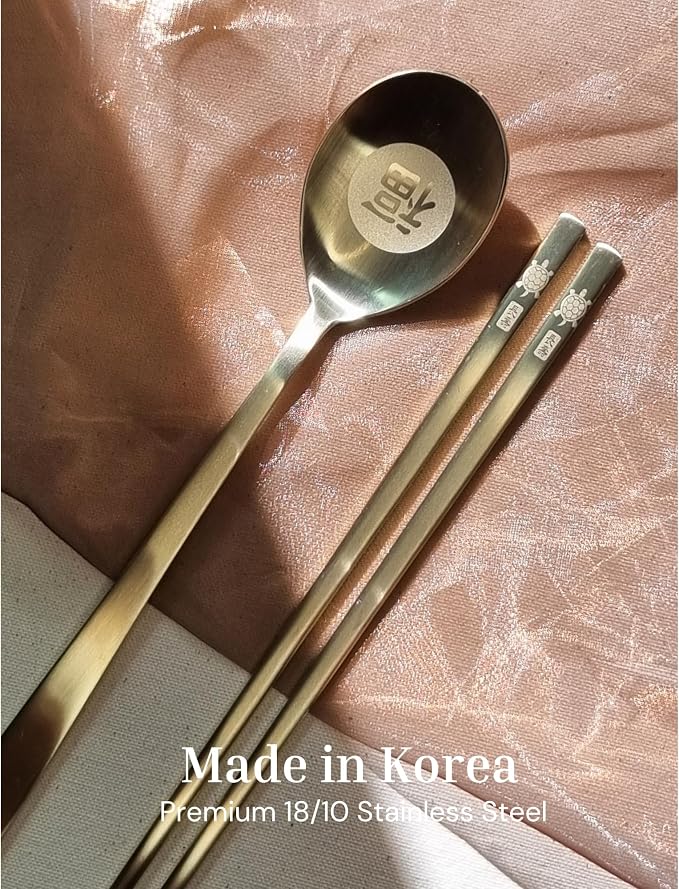 ONGI Korean Spoon and Chopsticks Set, Flat Korean Chopsticks, Premium 18/10 Stainless Steel, Turtle Symbol Design, Made in Korea, Dishwasher Safe, Meaningful Korean Gift (TT Gold 1 Set)