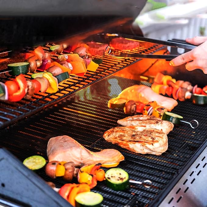 OSVINO Black Grill Mesh Mat 5 Pack Reusable Non-Stick BBQ Grill Mats 16"x12" Outdoor Barbecue Baking Accessories Works on Gas Charcoal Electric Grill for Grilling Meat, Fish, Steak, Vegetables