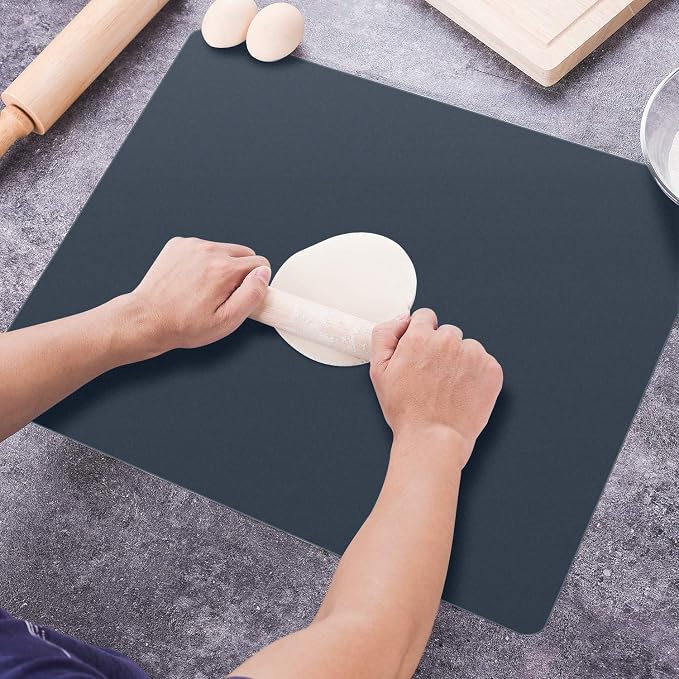 HomeDo Waterproof Silicone Placemats, Non-Stick Baking Mat, Non-Slip Dining Table Mat, Heat Resistant Insulation Countertop Protector Pads (Black, 11.81"x15.75"-4pack)