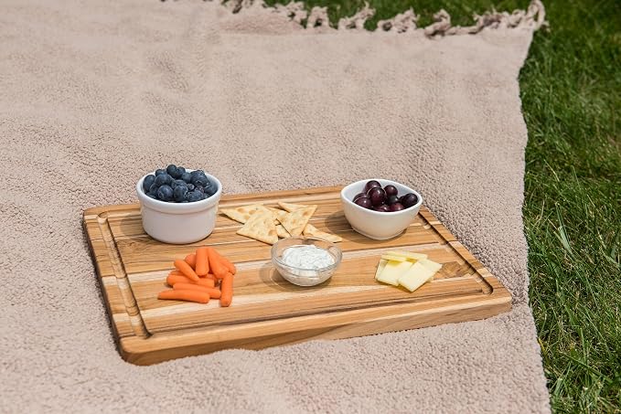 Lipper International Teak Wood Edge Grain Kitchen Cutting and Serving Board, Large, 16" x 12" x 3/4"
