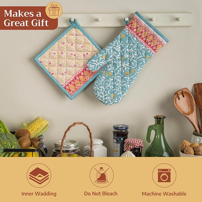 Maison d' Hermine Pot Holders 100% Cotton Potholders (8" x 8", Pack of 2) | Heat Resistant Hot Pads with Loop BBQ Cooking Baking Hotel Kitchen Handling Hot Pans Thanksgiving Christmas - Carpo