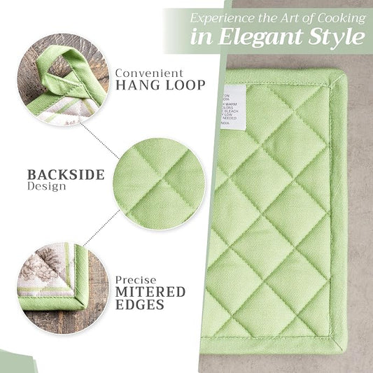 Maison d' Hermine Pot Holders 100% Cotton Potholders (8" x 8", Pack of 2) | Heat Resistant Hot Pads with Loop BBQ Cooking Baking Hotel Kitchen Handling Hot Pans Thanksgiving Christmas - Christmas Dew