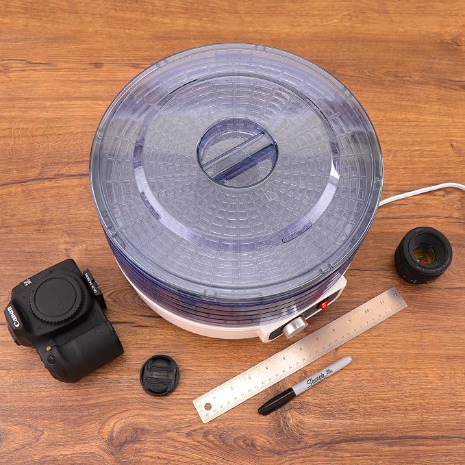 NutriChef Food Dehydrator - Dehydrate Beef Jerky, Meat, Mushrooms, Fruits & Vegetables at Home | Utilizes High-Heat Circulation for Even Dehydration | Includes 5 Easy-to-Clean Trays | White