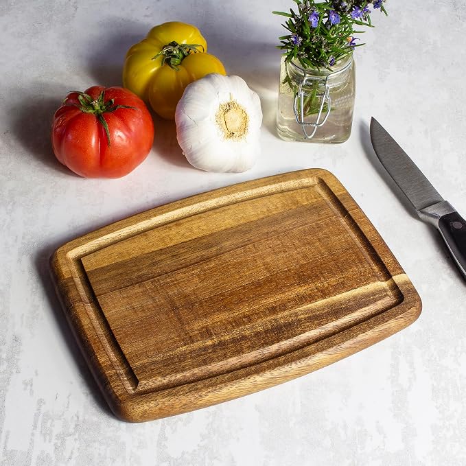TB Home Acacia Wood Cutting Board with Juice Groove, Wooden Small Cutting Board for Kitchen, 8" x 6" x 5/8"